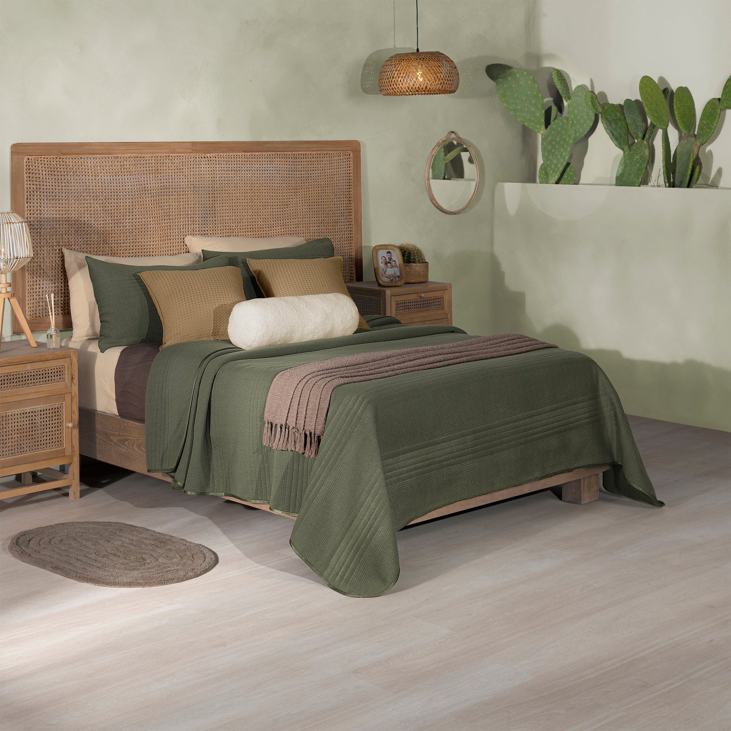 Kyoto Reversible Comforter Set | Jersey Quilted | Queen King