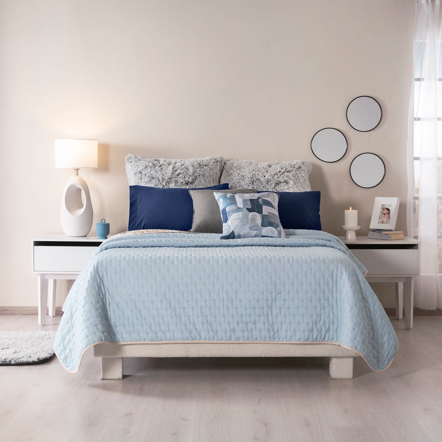 Novo Malaga Ultra Lightweight Comforter – Soft Durable Bedding